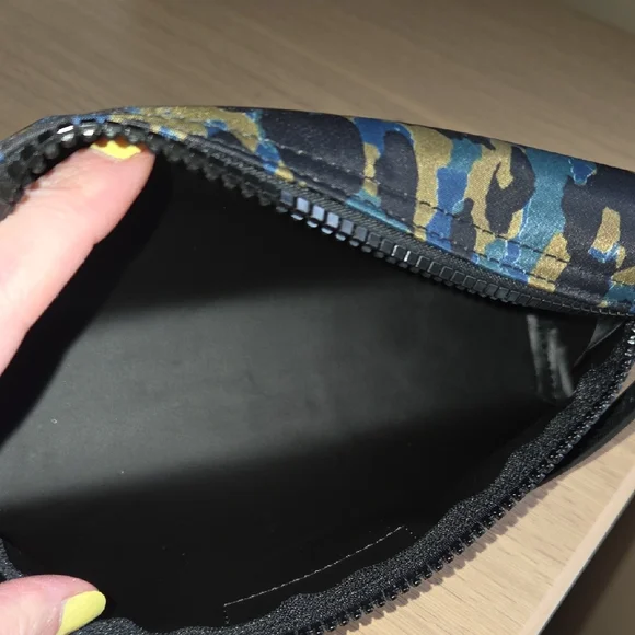 Longchamp Le Pliage Neo Cosmetic Bag - Picture 4 of 5